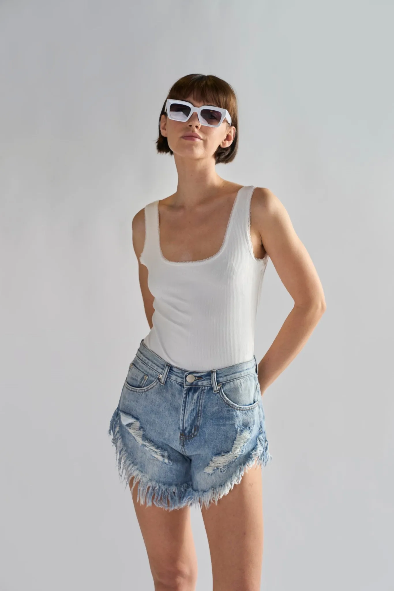 Antique-Wash High-Waisted Distressed Denim-Shorts