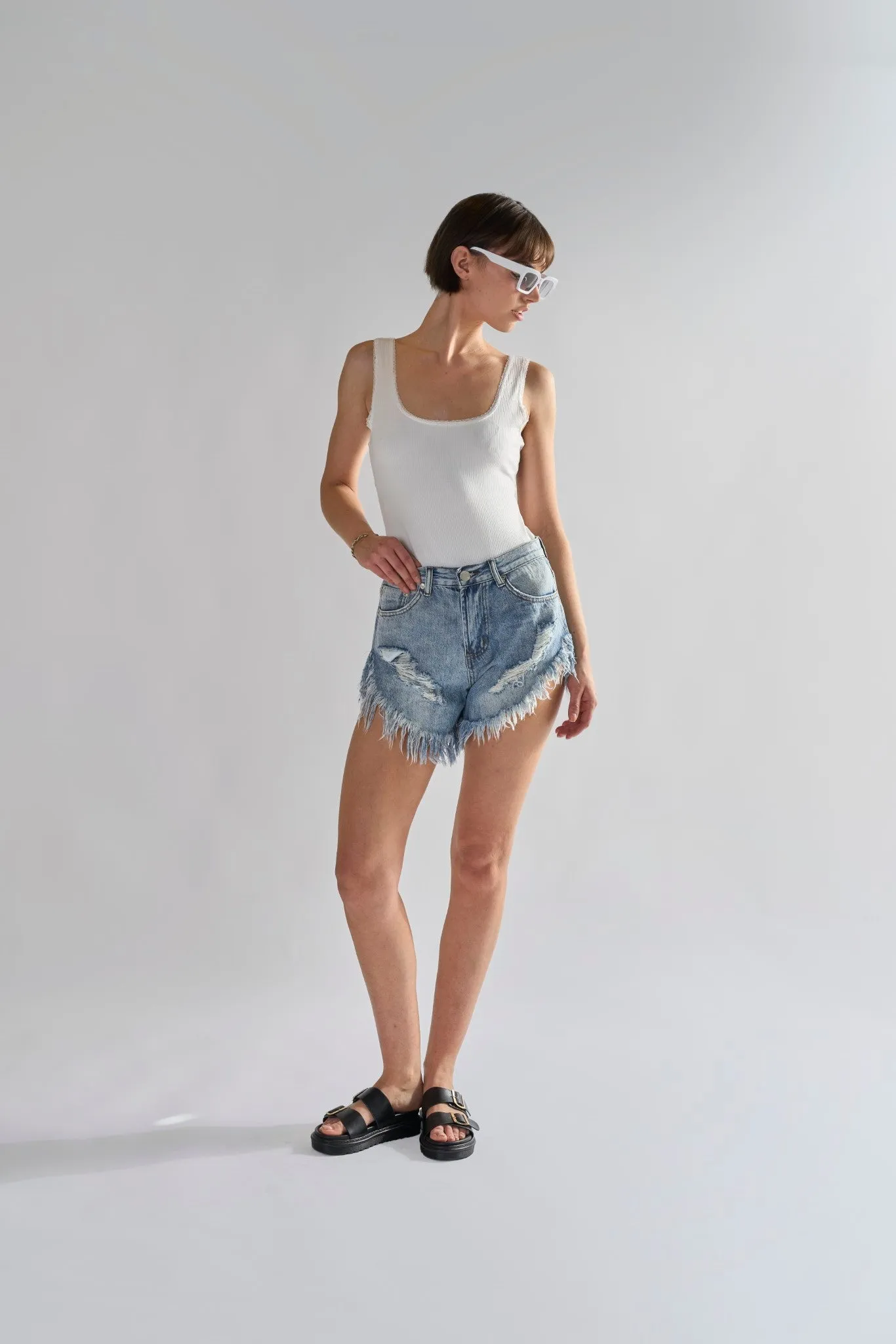 Antique-Wash High-Waisted Distressed Denim-Shorts