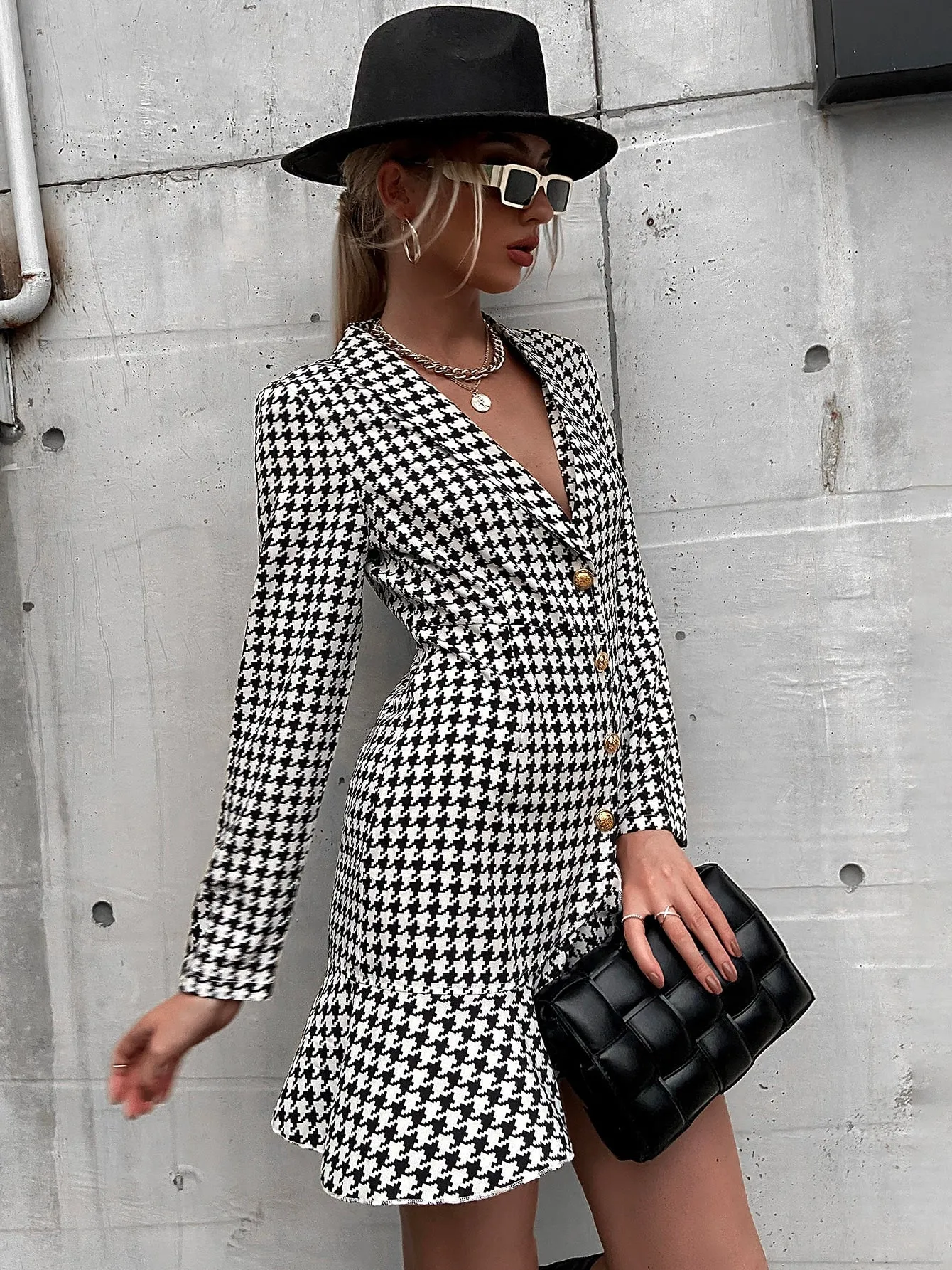 Elegant Houndstooth Button Front Long Sleeve Shawl Collar Long Women Blazer