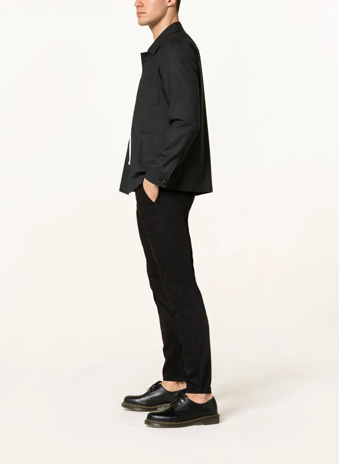 MAC GRIFFIN Tapered Fit Chino Pants, Black