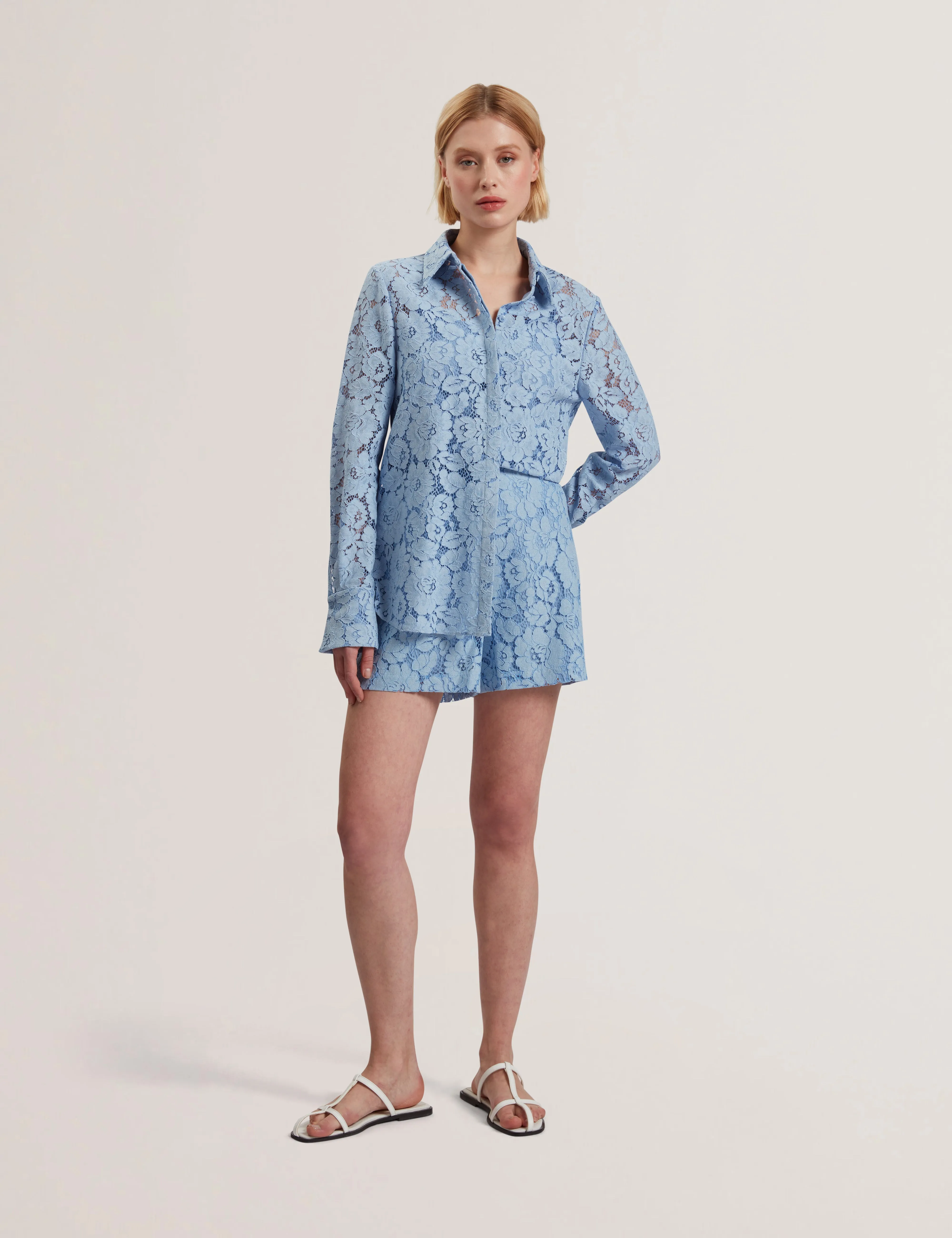 Meriosh Bonded Lace Shorts Lt-Blue