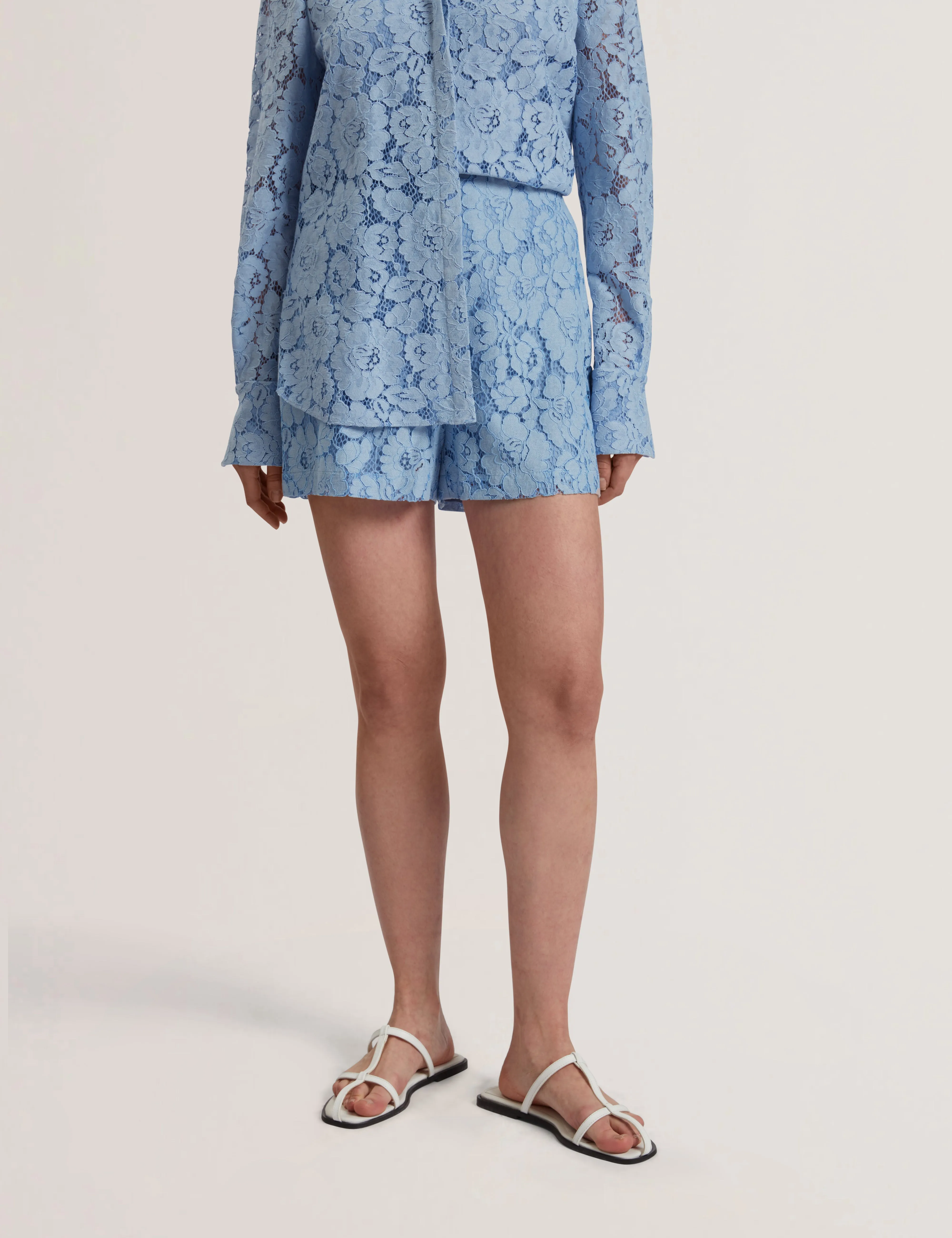 Meriosh Bonded Lace Shorts Lt-Blue