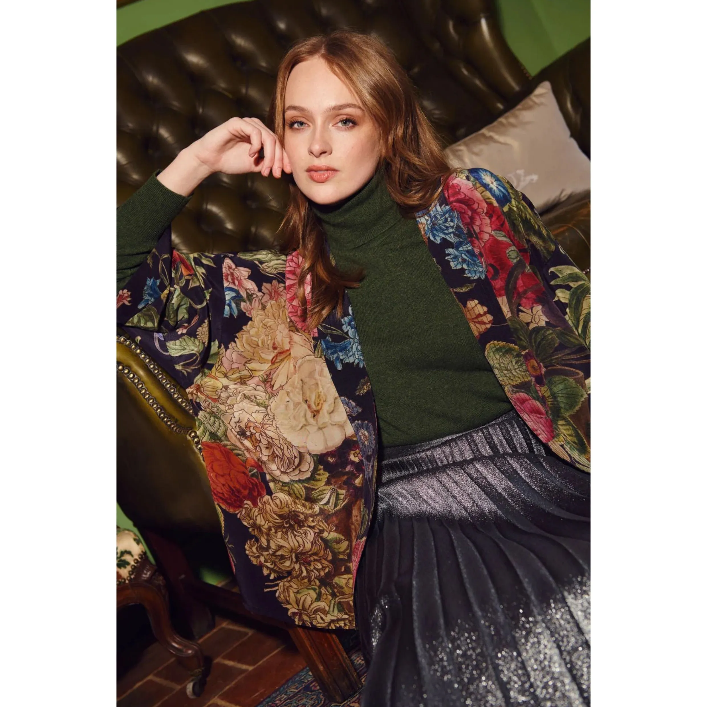 One Hundred Stars Primula Black Crepe Kimono